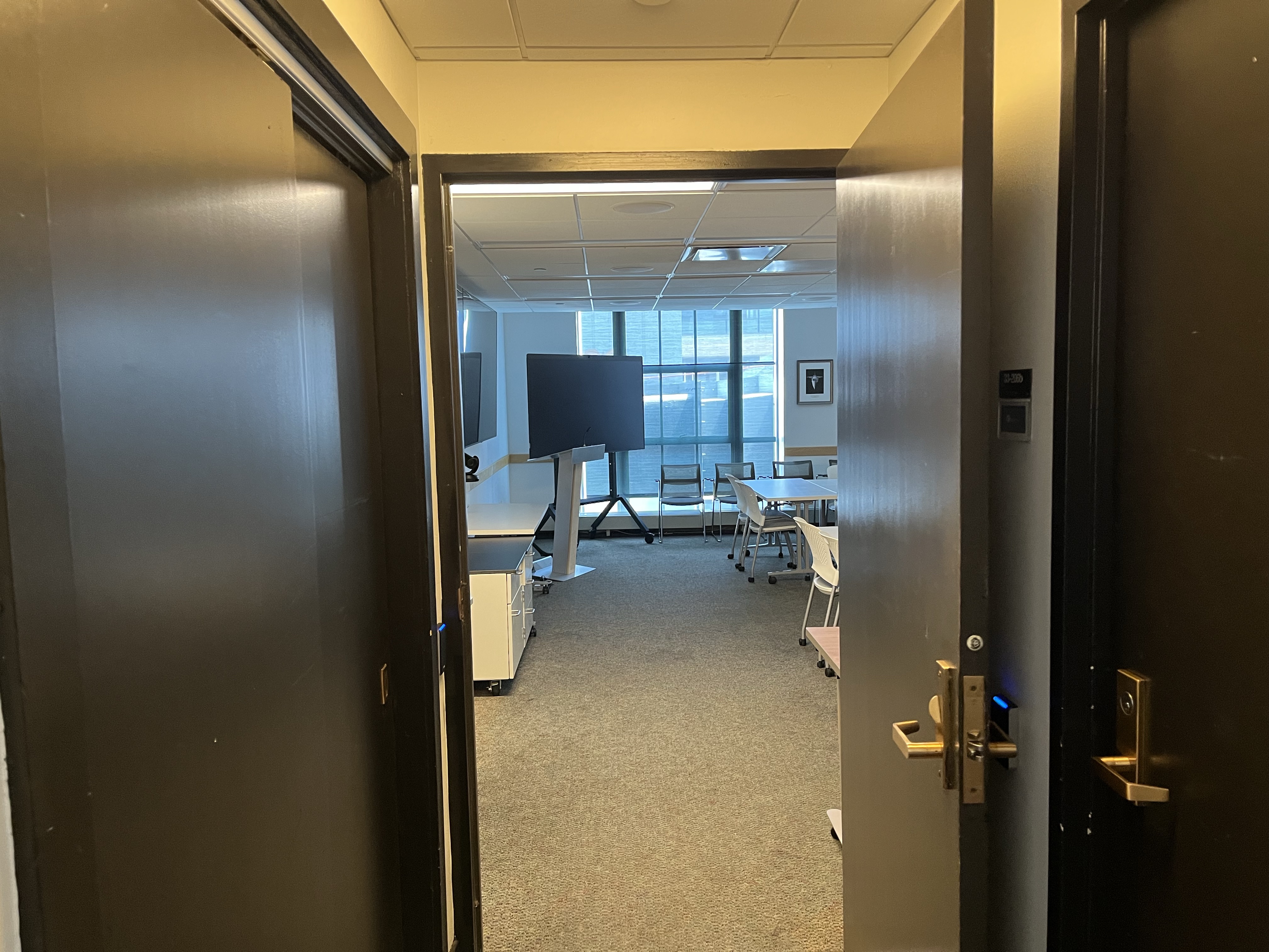 Door 1 of Room 33-206, Department of Aeronautics and Astronautics